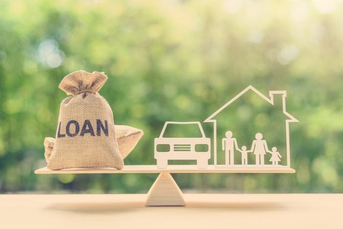 A 4.2% of Australian car loans
